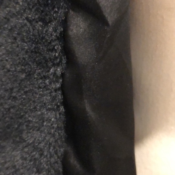 Cynthia Rowley black faux fur bomber jacket L super soft and mint condition - Picture 10 of 13